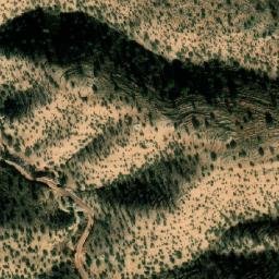 Satellite imagery of Ouinouanes, MA