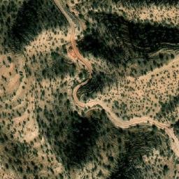 Satellite imagery of Ouinouanes, MA