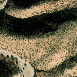 Satellite imagery of Ouinouanes, MA