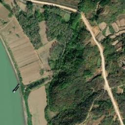 Satellite imagery of Red Bluffs, CN