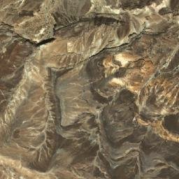 Satellite imagery of Ẕuqé Paran, IL