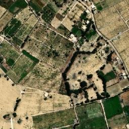 Satellite imagery of Kawm al Faḩm, EG