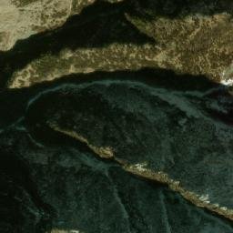Satellite imagery of Luoqin La, CN