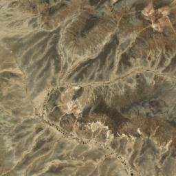 Satellite imagery of Ẕuqé Ovil, IL