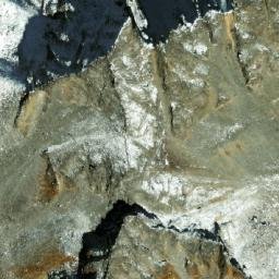 Satellite imagery of Chyāṅ Luṅmā, NP