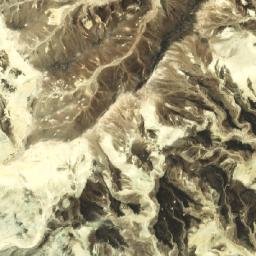 Satellite imagery of Ẕuqé Ẕiẖor, IL