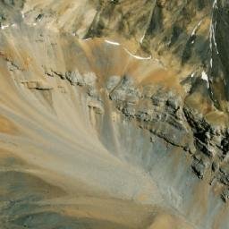 Satellite imagery of Chimālā, CN