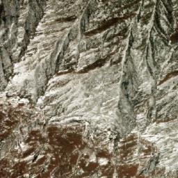 Satellite imagery of Laqung Ri, CN