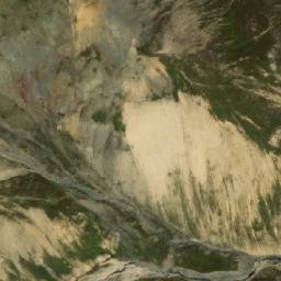 Satellite imagery of Chimālā Bhan̄jyāṅ, CN