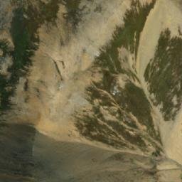 Satellite imagery of Chimālā Bhan̄jyāṅ, CN