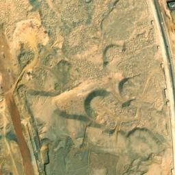 Satellite imagery of Jabal al Mulāḩiz̧, EG