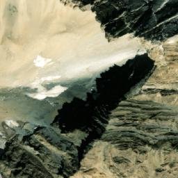Satellite imagery of Biling La, CN