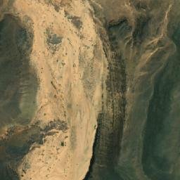 Satellite imagery of Foum el Aribi, DZ