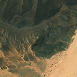 Satellite imagery of Foum el Aribi, DZ