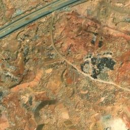 Satellite imagery of Jabal Yahmūm al Aşfar, EG