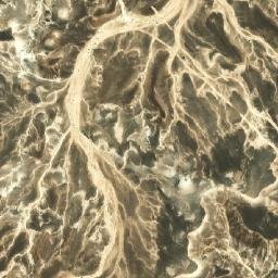 Satellite imagery of Juzr al Fulayfilī, EG