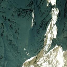 Satellite imagery of Naumul Dhuri̇̄, NP