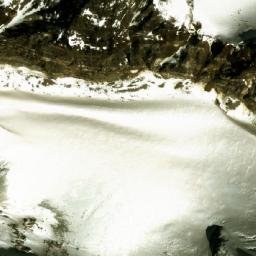 Satellite imagery of Okhale Lek, NP