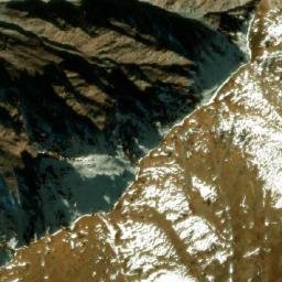 Satellite imagery of Khā̃ḍā Lek, NP