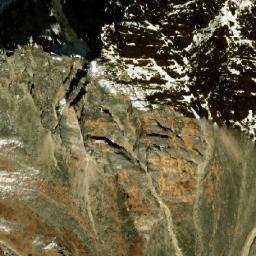 Satellite imagery of Dhaulāpāni̇̄ Lek, NP