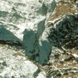 Satellite imagery of Lwāṭāṅ Lek, NP
