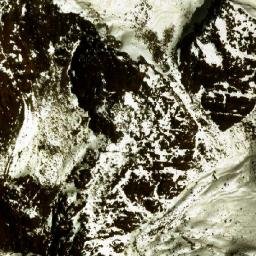 Satellite imagery of Dhaulāpāni̇̄ Lek, NP