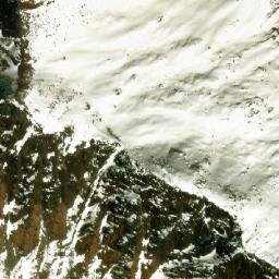 Satellite imagery of Chhettumā Lek, NP