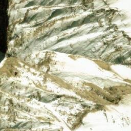 Satellite imagery of Peṭariyā Lek, NP