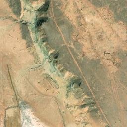 Satellite imagery of Jāl al Mamlaḩah, SA