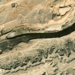 Satellite imagery of Qaşr Manzil, EG