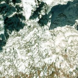Satellite imagery of Ḍumni̇̄kholā Lek, NP