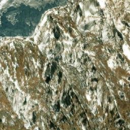 Satellite imagery of Ḍumni̇̄kholā Lek, NP