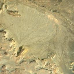 Satellite imagery of Qārat Umm aş Şaghīr, EG