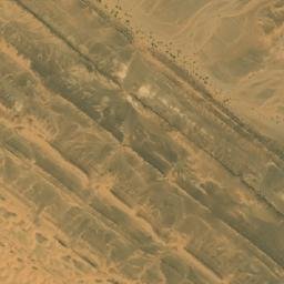 Satellite imagery of Gara Tikoum, DZ