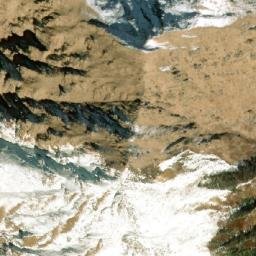 Satellite imagery of Dhāri̇̄ Ḍā̃ḍā, NP