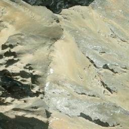 Satellite imagery of Tāṅduṅ Lek, NP
