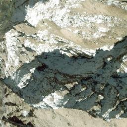 Satellite imagery of Umden Ḍā̃ḍā, NP