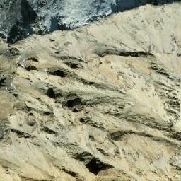 Satellite imagery of Jhyāṅluṅ Ḍā̃ḍā, NP