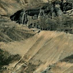 Satellite imagery of Yāri̇̄ Meloṅ Ḍā̃ḍā, NP