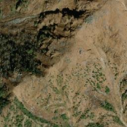 Satellite imagery of Bināyak Ḍā̃ḍā, NP