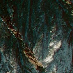 Satellite imagery of Phurku Lek, NP