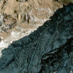Satellite imagery of Gārā Lāpchhā Ḍā̃ḍā, NP