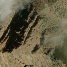 Satellite imagery of Bināyak Ḍā̃ḍā, NP