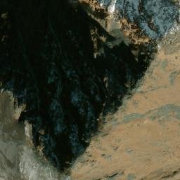 Satellite imagery of Phurku Lek, NP