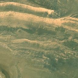 Satellite imagery of ‘Ilwāyat al Kanā’is aş Şaghīrah, EG