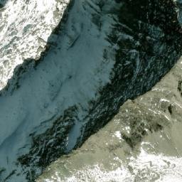 Satellite imagery of Yuri̇̄gāṅ Ḍā̃ḍā, NP