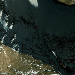 Satellite imagery of Lāṅlā Dhurbuk Ḍā̃ḍā, NP