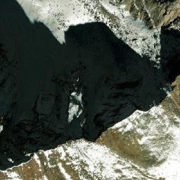 Satellite imagery of Lāṅlā Dhurbuk Ḍā̃ḍā, NP
