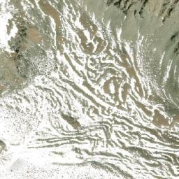 Satellite imagery of Yuri̇̄gāṅ Ḍā̃ḍā, NP
