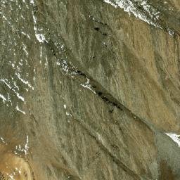 Satellite imagery of Lāṅlā Dhurbuk Ḍā̃ḍā, NP